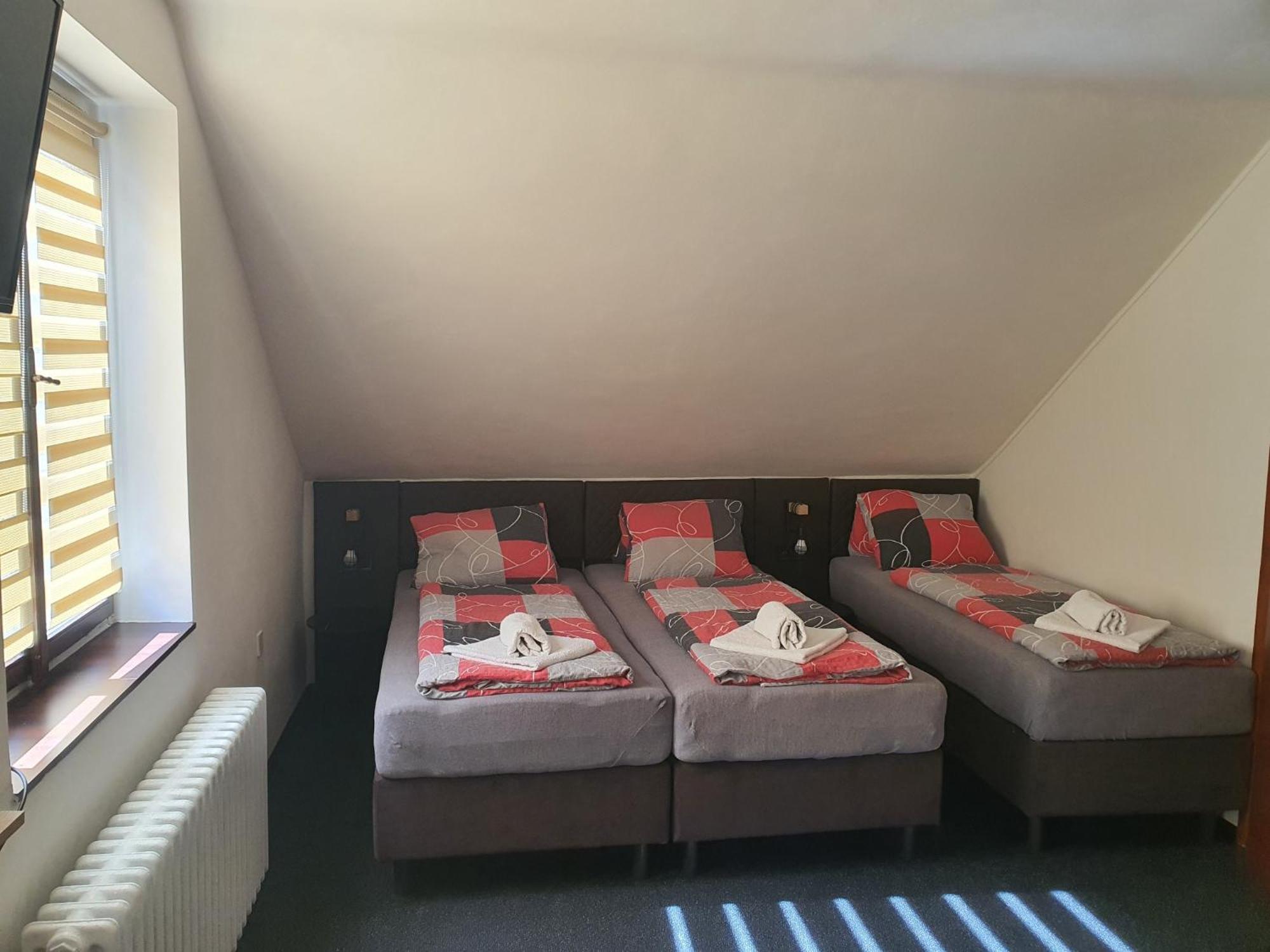 Pension & Restaurace Na Rychte Praga Zewnętrze zdjęcie